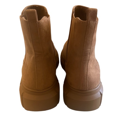 BP Chelsea Boot - Picture 3 of 3